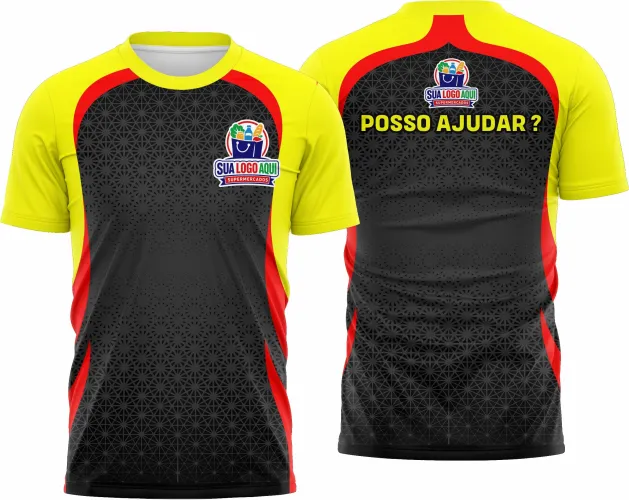 Camisa com logo no peito e estampa grande nas costas que destaca o tema supermercado com design moderno e cores vibrantes, ideal para uso em trabalho ou eventos relacionados ao varejo.