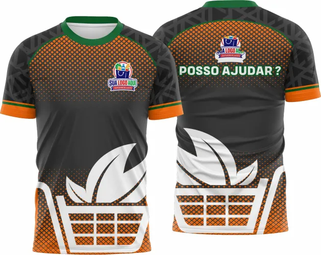 Camisa de supermercado com logo no peito e estampa grande nas costas, destacando estilo profissional e identidade visual marcante, perfeita para equipes de atendimento e colaboradores.