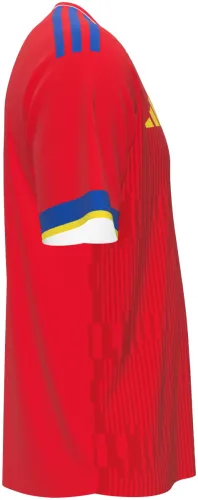 Camisa titular de Andorra 2026 vermelha com listras finas e punho azul e amarelo, frente e costas