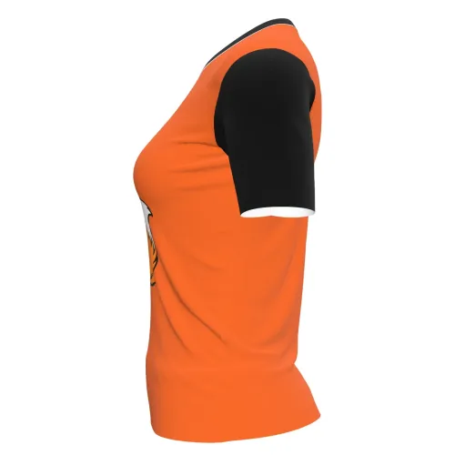 Camisa inteira com fundo laranja, mangas e gola pretas, e uma raposinha fofa segurando uma abóbora cheia de doces estampada na frente.