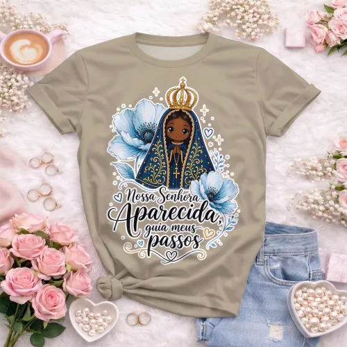 Estampa religiosa de Nossa Senhora Aparecida para camiseta com visual delicado e feminino