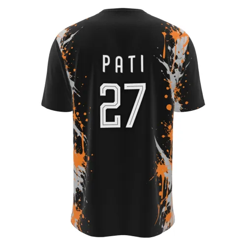 Camisa totalmente estampada com tucano vibrante, desenhos criativos por toda a frente, costas e mangas, perfeita para eventos interclasse que pedem destaque e identidade marcante.
