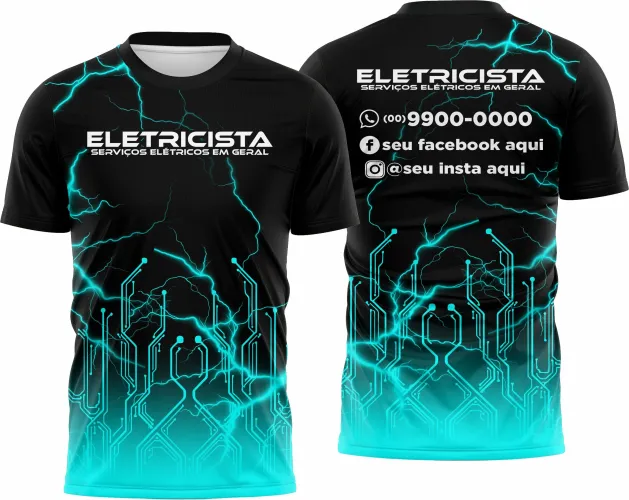 Camisa com logo no peito e estampa grande nas costas, mostrando design moderno e atraente voltado para profissionais eletricistas no ambiente de trabalho.