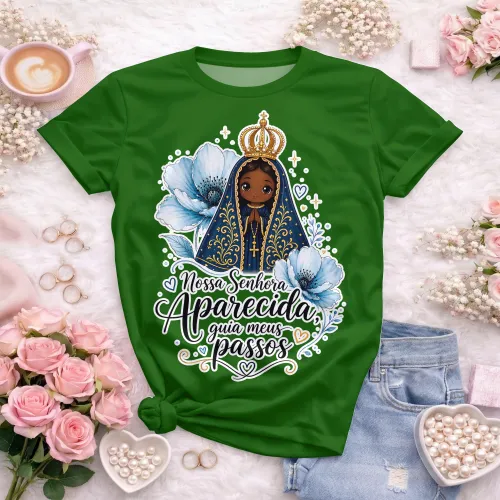 Modelo de estampa religiosa para sublimação com Nossa Senhora Aparecida e detalhes florais