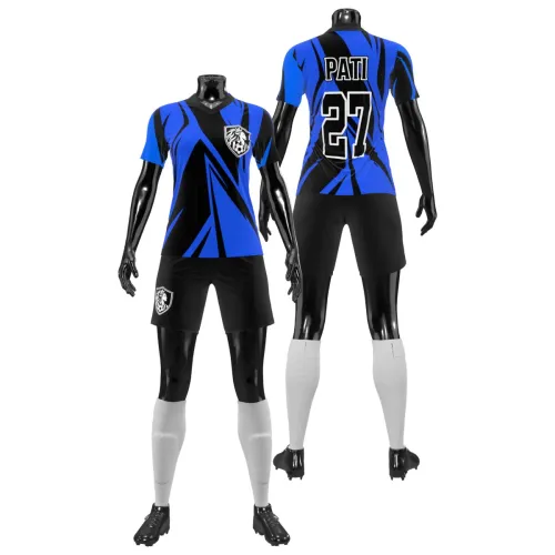 Camisa de futebol feminino com estampa geométrica azul e preta, escudo no peito, nome e número nas costas, cobrindo toda a peça, incluindo mangas e gola.