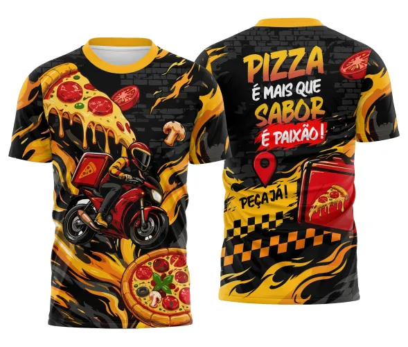 Camisa delivery em amarelo vibrante com detalhes pretos, apresentando logo no peito e estampa grande nas costas que destaca o tema pizzaria e moto delivery com visual moderno e atraente.