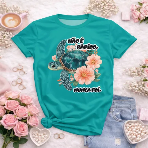 Camiseta educativa com frase debochada e divertida