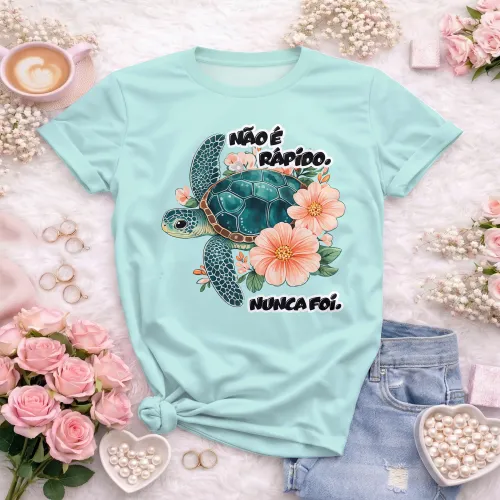 Camiseta educativa com frase debochada e divertida
