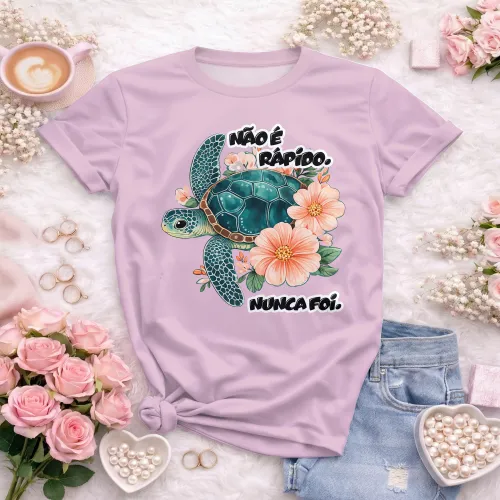 Camiseta educativa com frase debochada e divertida