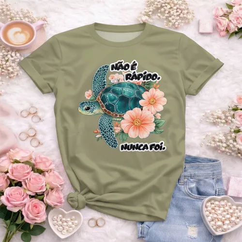 Camiseta educativa com frase debochada e divertida