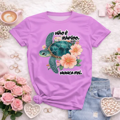 Camiseta educativa com frase debochada e divertida
