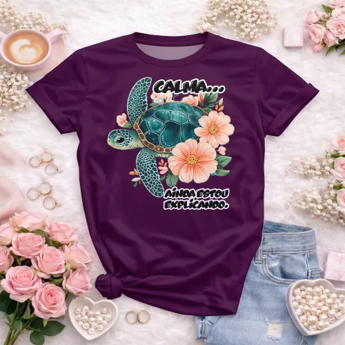Camiseta Professora Divertida – Tartaruga Calma Explicando