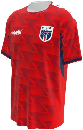 Camisa terceiro uniforme de Cabo Verde 2026 vermelha com setas tom sobre tom, frente e costas