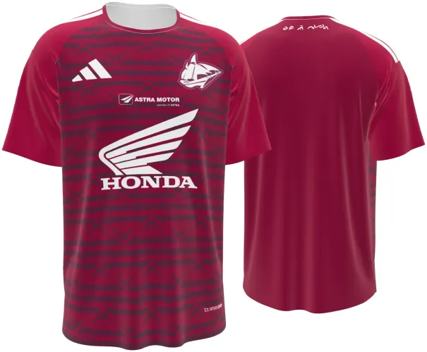 Camisa titular do PSM Makassar 2026 - 2027 vinho com uma asa branca no peito, frente e costas