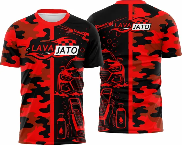 Camisa final com logo no peito bem aplicado e estampa grande nas costas, mostrando um design moderno e uniforme perfeito para lava rápidas e ambientes de trabalho dinâmicos.