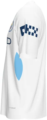 Camisa terceiro uniforme do Manchester City 2026 - 2027 branca com faixa vertical azul, frente e costas