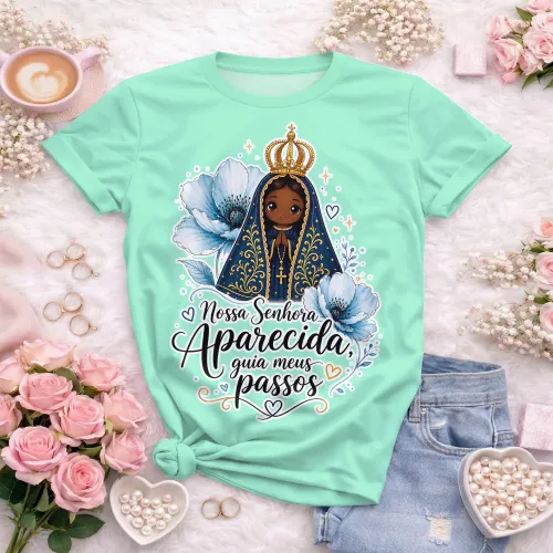 Arte católica com Nossa Senhora Aparecida, coroa dourada, manto azul e frase de fé