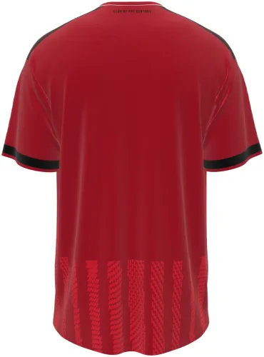 Camisa titular do Al Ahly SC 2026 - 2027 vermelha com listras finas e ombro preto, frente e costas