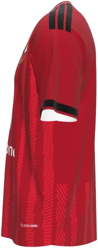 Camisa titular do Al Ahly SC 2026 - 2027 vermelha com listras finas e ombro preto, frente e costas