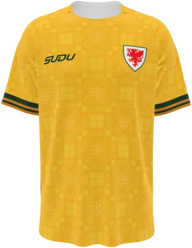 Camisa visitante do País de Gales 2026 - 2027 amarela com ladrilho celta tom sobre tom, frente e costas
