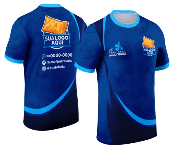 Foto da camisa com logo no peito e estampa grande nas costas, ideal para uniformes de pastelaria, exibindo design moderno e funcional para ambientes de trabalho.