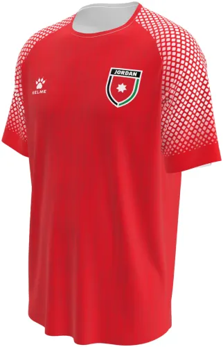 Camisa visitante da Jordânia 2026 vermelha com meio-tom no ombro, frente e costas