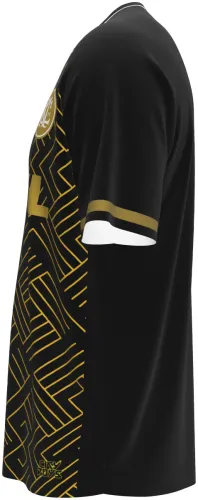 Camisa terceiro uniforme do Kuala Lumpur City FC 2025 - 2026 preta com grega dourada, frente e costas